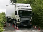 Scania R420 4x2 Tractor Highline Cab 2004 года